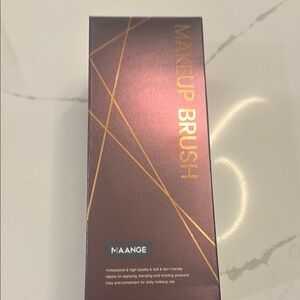 Makeup Brush - Elegant Brown